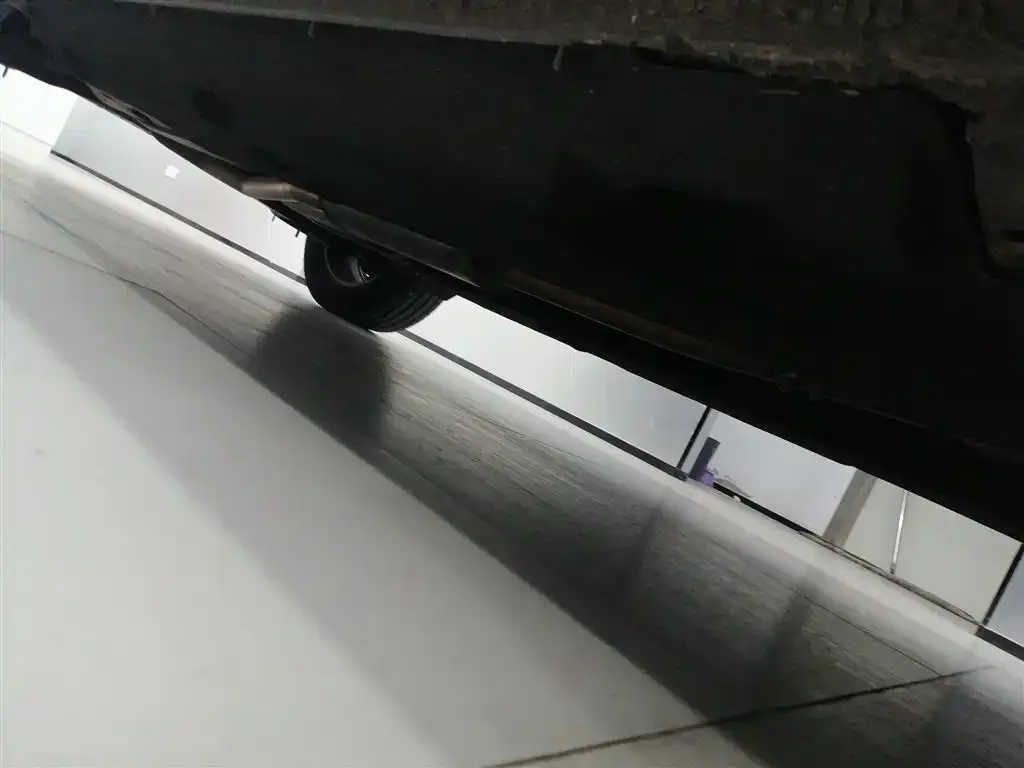 Hongqi HS5 2023 из CN, фото 2