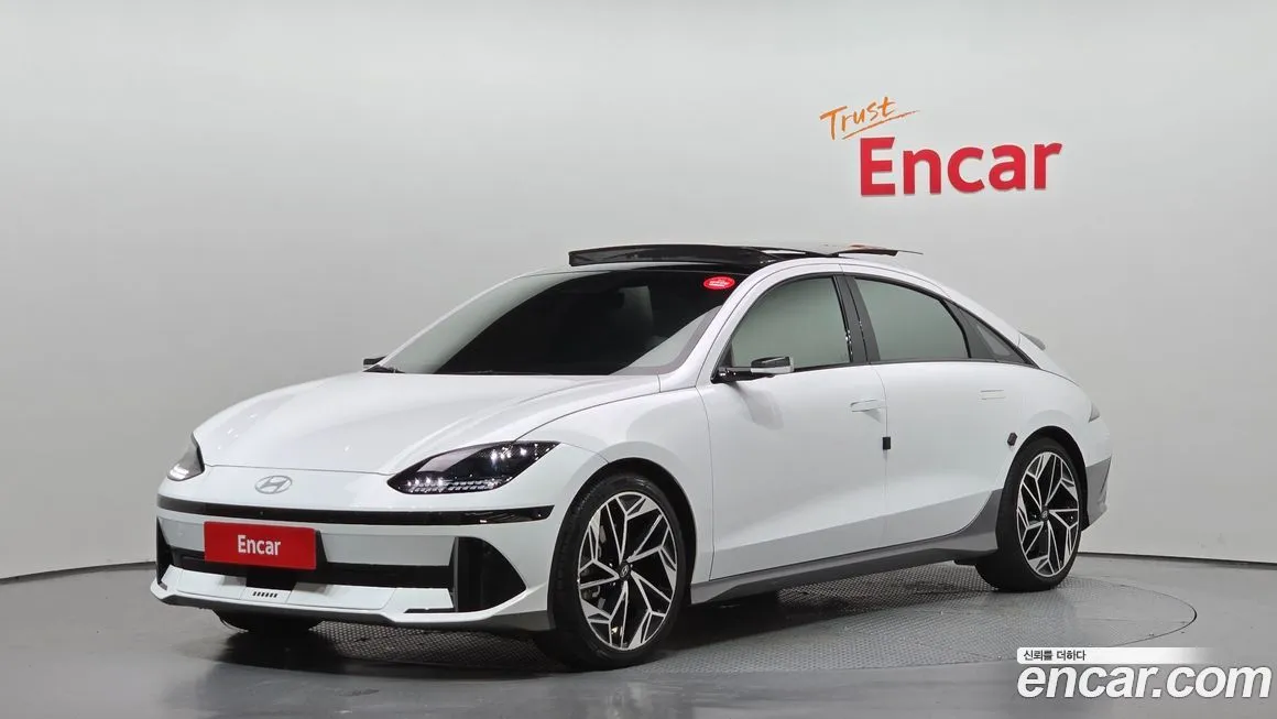 Hyundai Ioniq6 — фото 1
