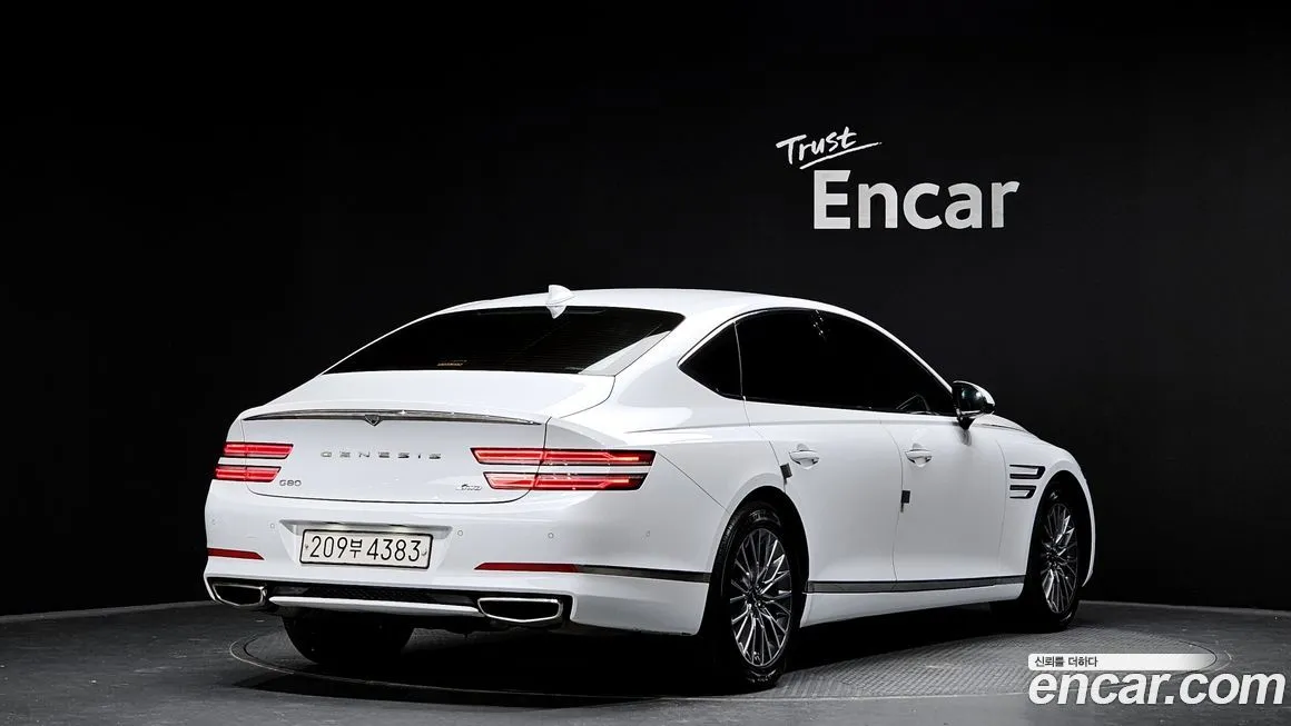 Genesis G80 — фото 2