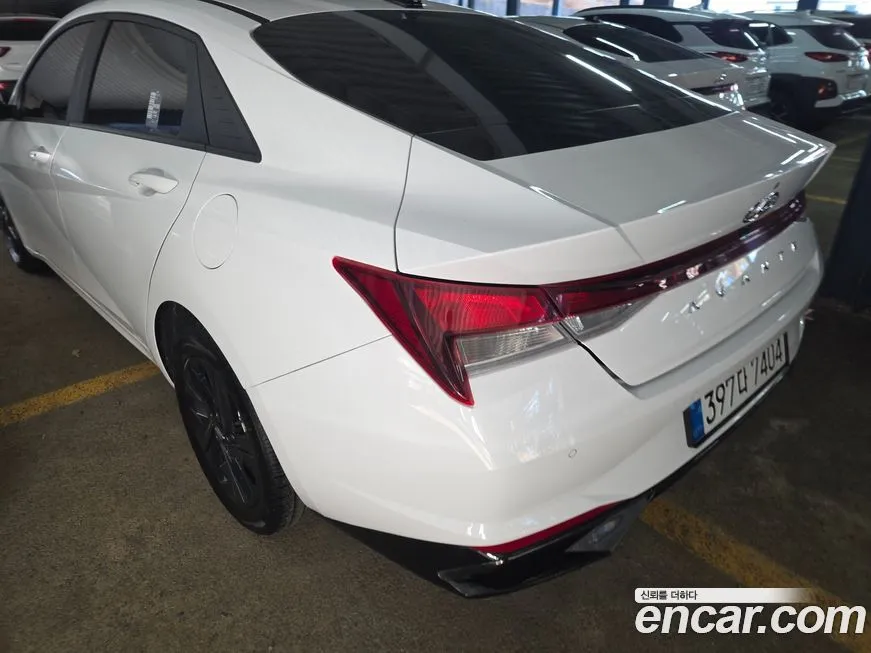 Hyundai AVANTE — фото 5