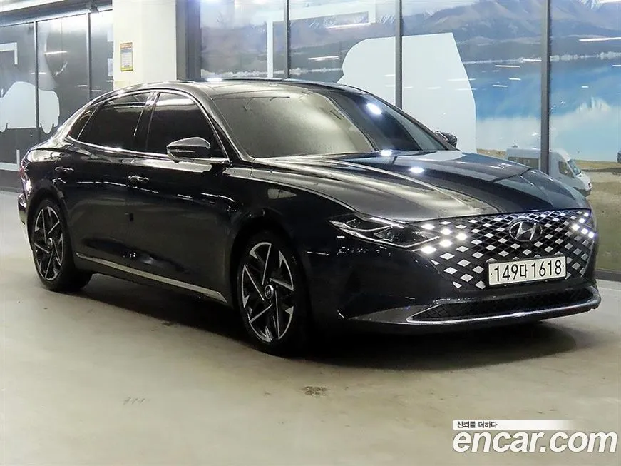 Hyundai Grandeur — фото 1