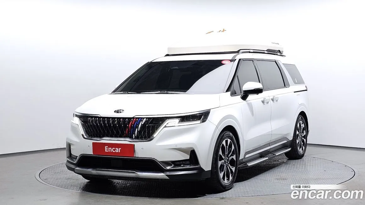 Kia Carnival — фото 1