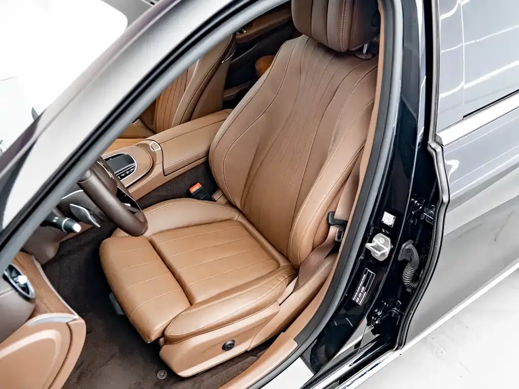 Mercedes-Benz E-Class 2023 из CN, фото 7