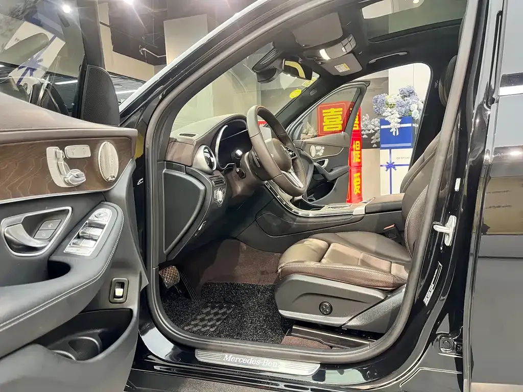 Mercedes-Benz GLC 2022 из CN, фото 4