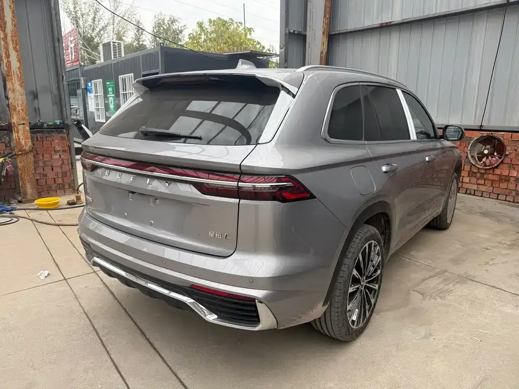 Geely Xingyue L — фото 9