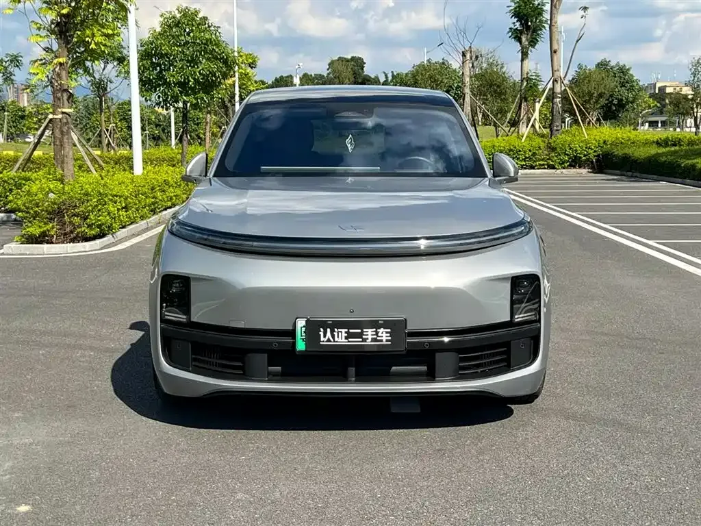 Li Auto L8 2022 из CN, фото 2