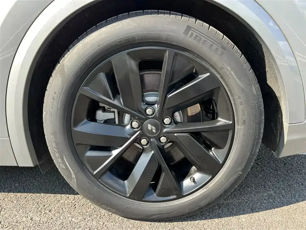 Li Auto L8 2022 из CN, фото 9