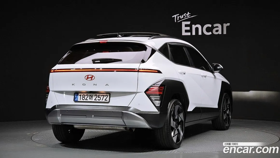 Hyundai Kona — фото 2