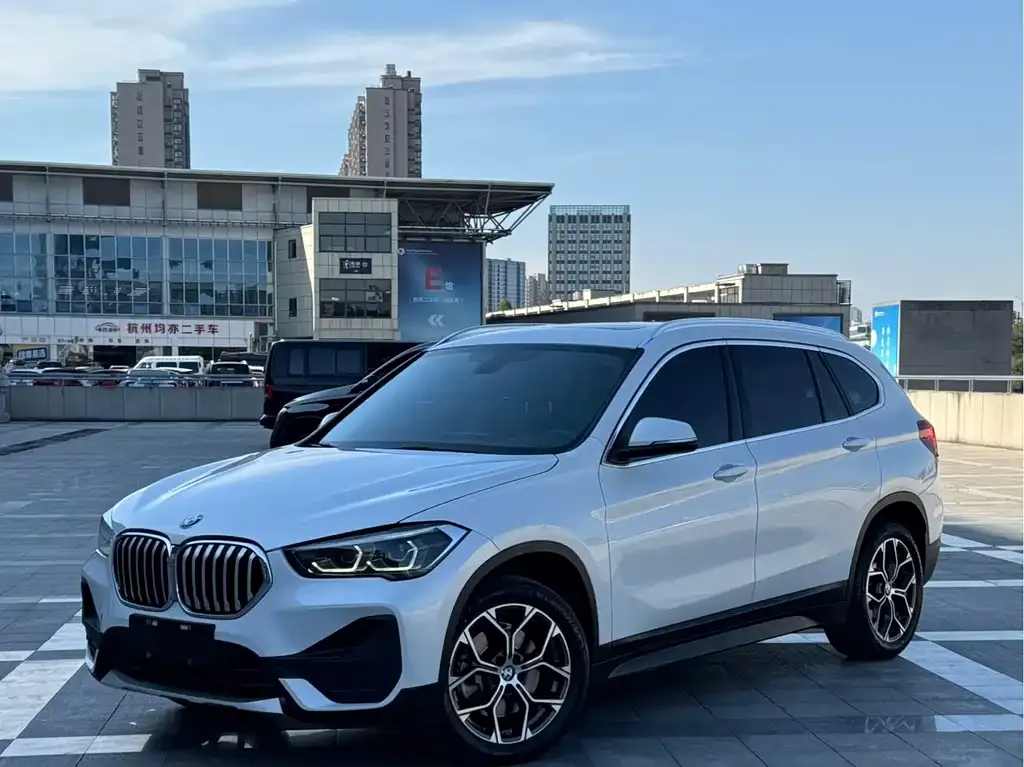 BMW X1 2022 из CN, фото 1