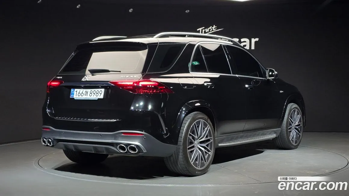 Mercedes-Benz GLE-Class — фото 2