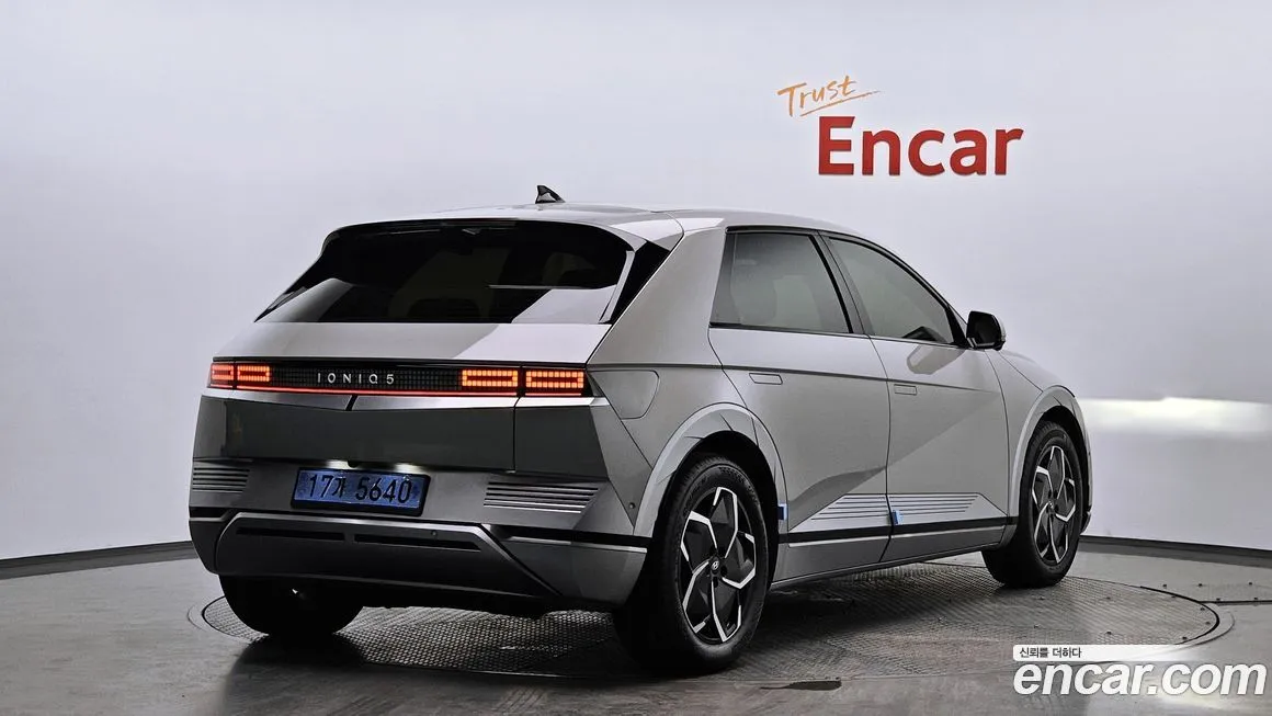 Hyundai Ioniq5 — фото 2