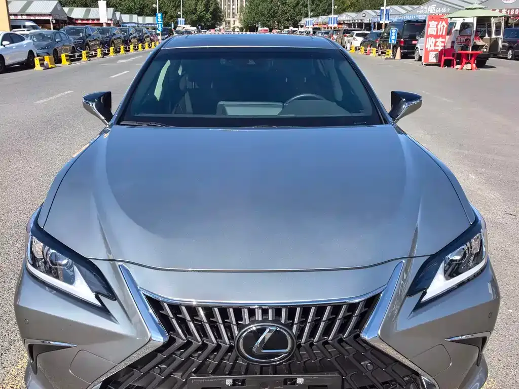 Lexus ES 2024 из CN, фото 4
