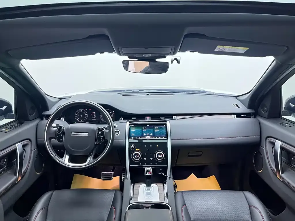 Land Rover Discovery Sport — фото 10