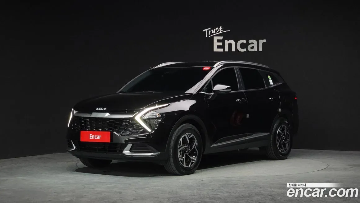 Kia Sportage — фото 1
