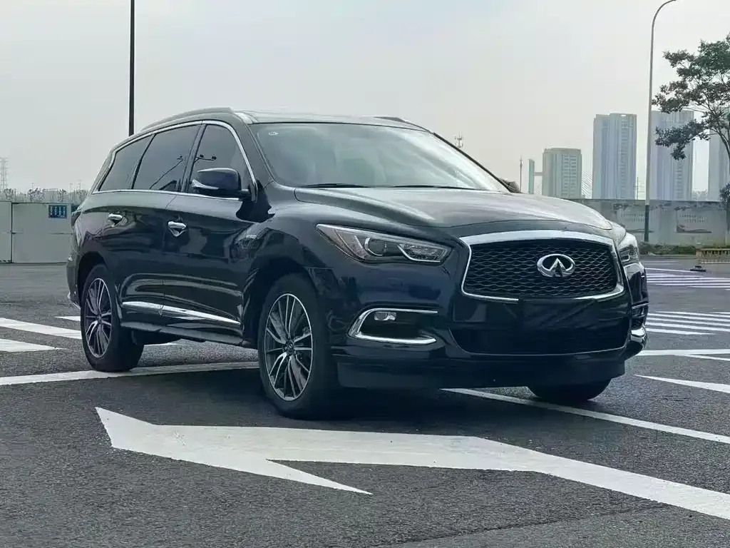 Infiniti QX60 (Import) — фото 3