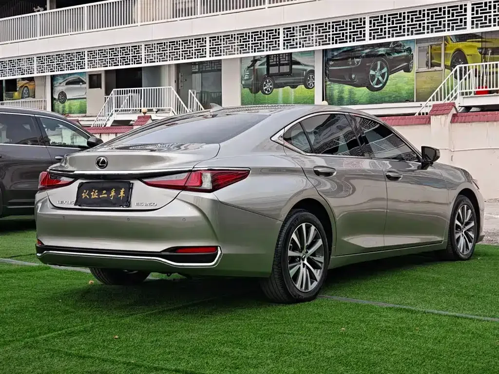 Lexus ES 2021 из CN, фото 5