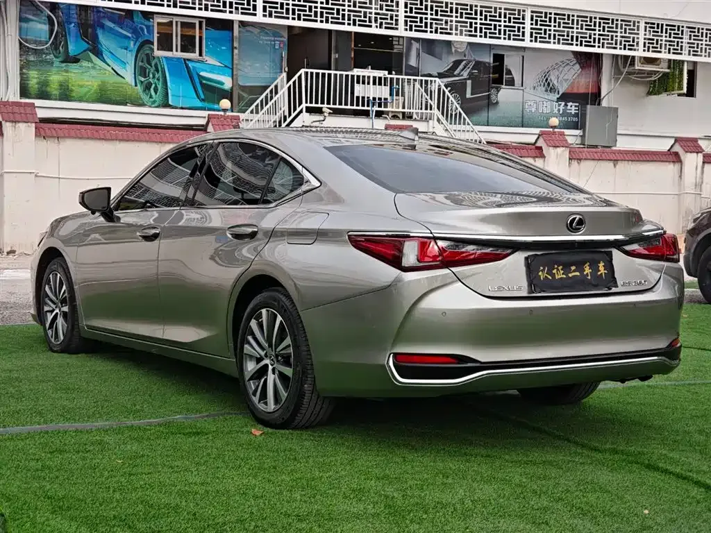 Lexus ES 2021 из CN, фото 7