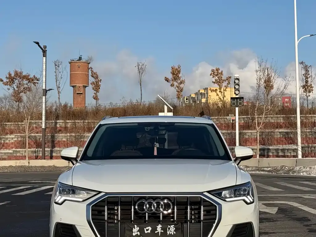 Audi Q3 2021 из CN, фото 2