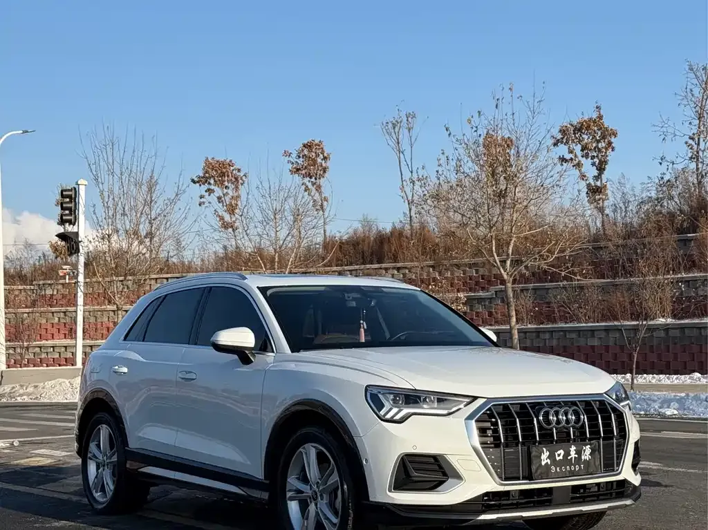 Audi Q3 2021 из CN, фото 3