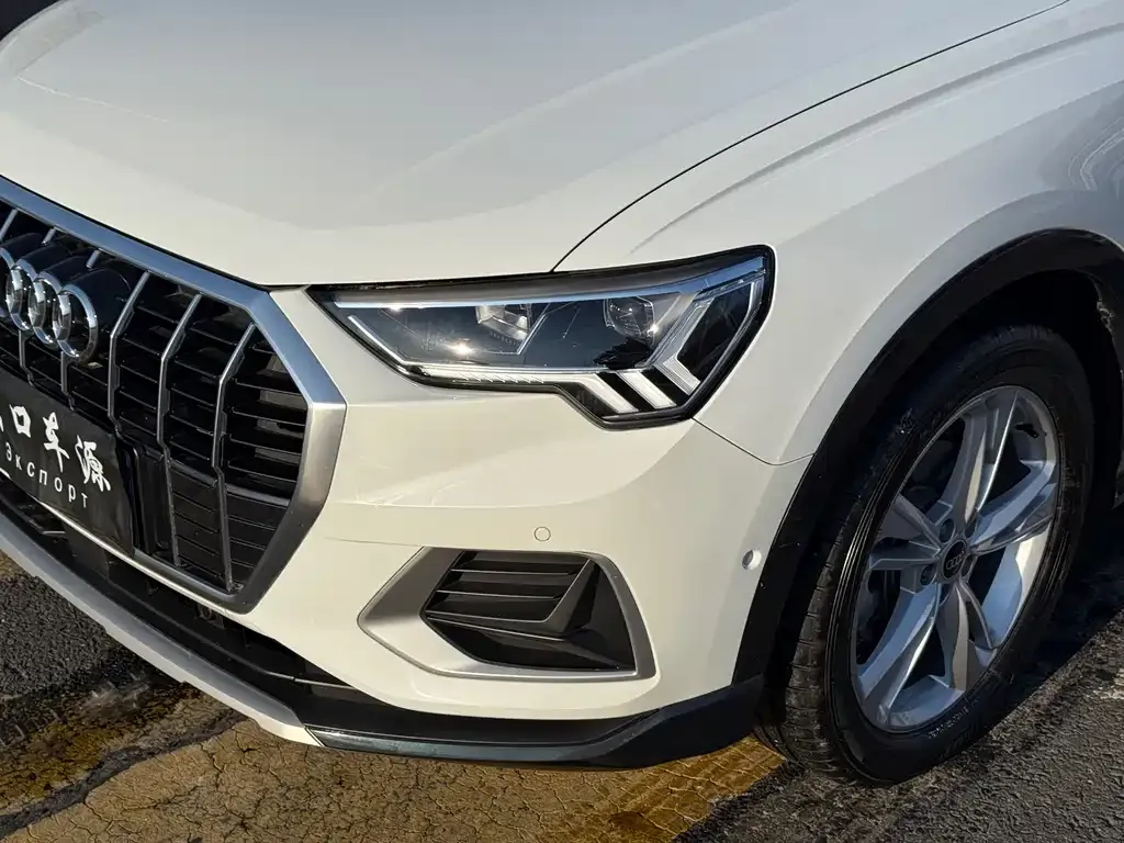 Audi Q3 2021 из CN, фото 4
