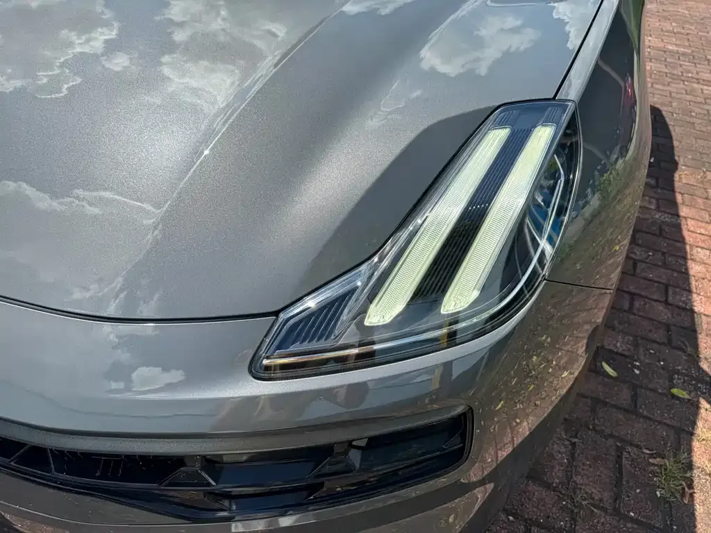 Lynk & Co 06 2023 из CN, фото 5