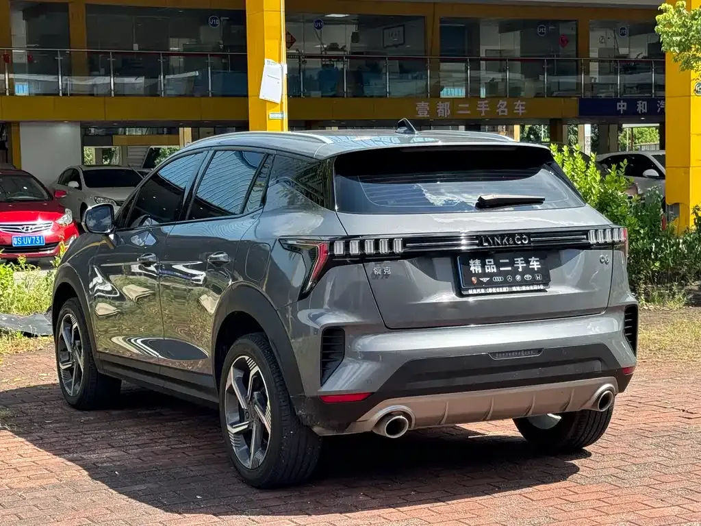 Lynk & Co 06 2023 из CN, фото 6