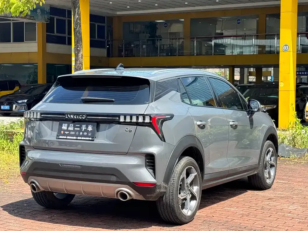 Lynk & Co 06 2023 из CN, фото 7