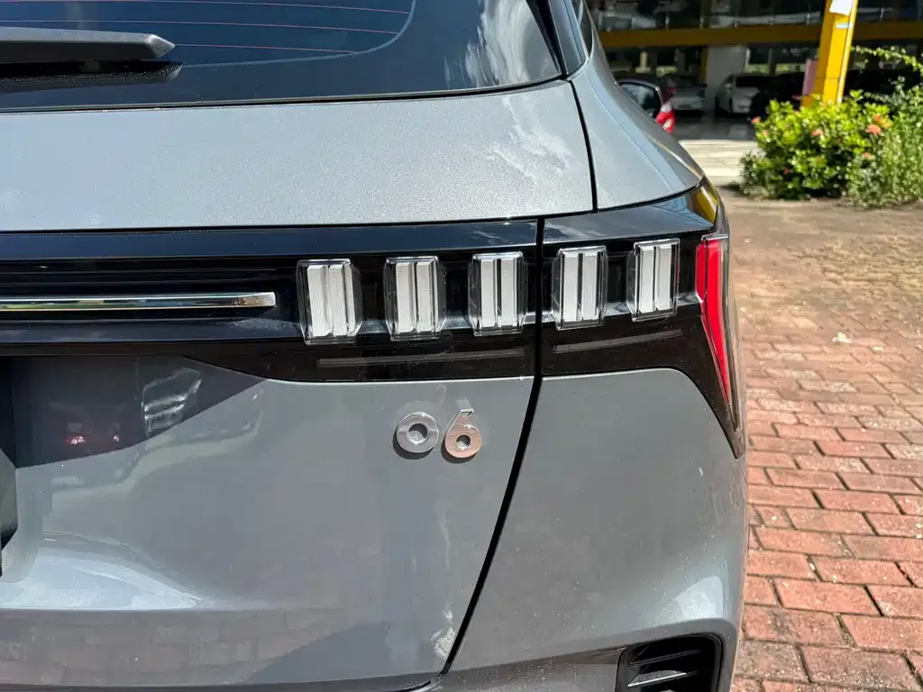 Lynk & Co 06 2023 из CN, фото 8