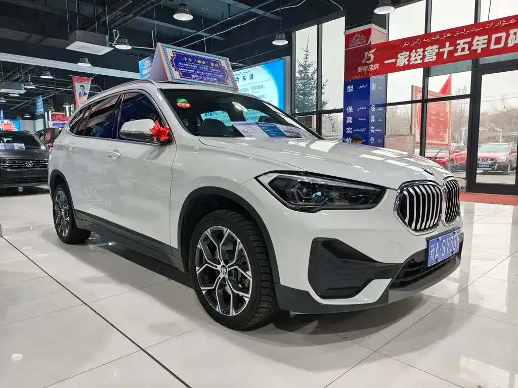 BMW X1 2021 из CN, фото 3