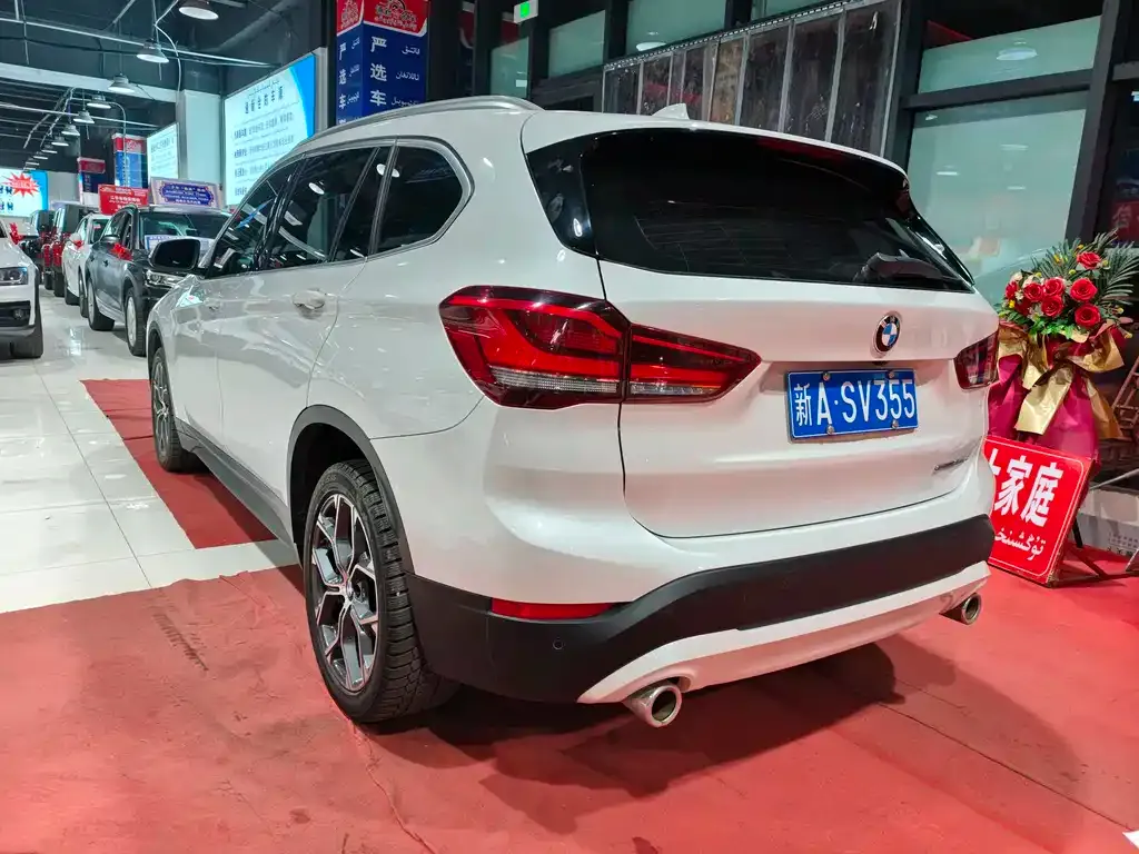 BMW X1 2021 из CN, фото 7
