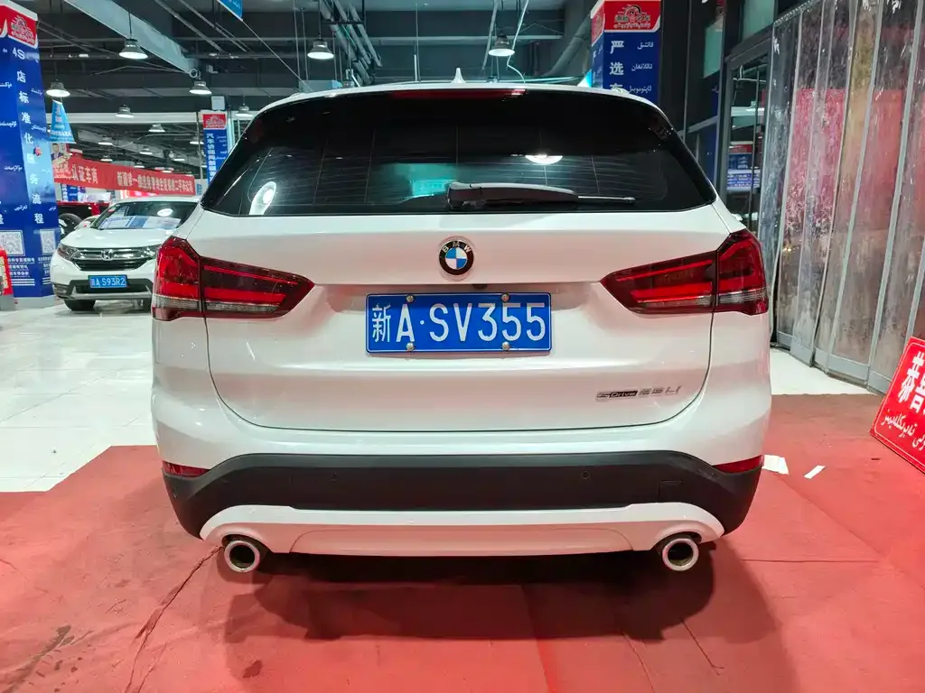 BMW X1 2021 из CN, фото 8