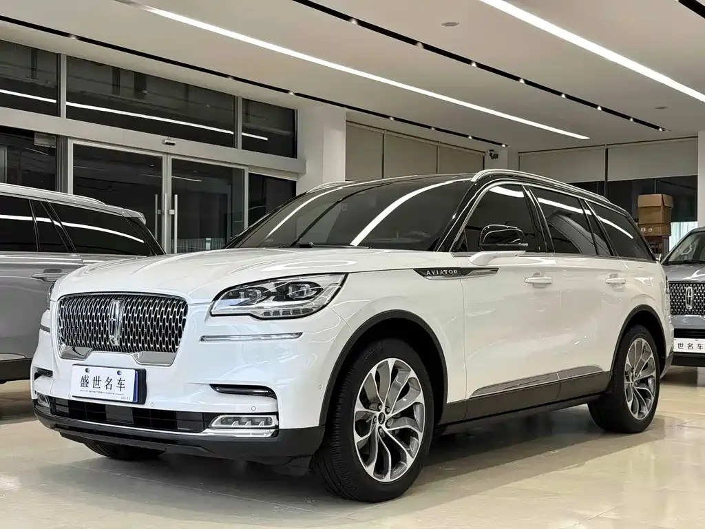 Lincoln Aviator 2021 из CN, фото 1