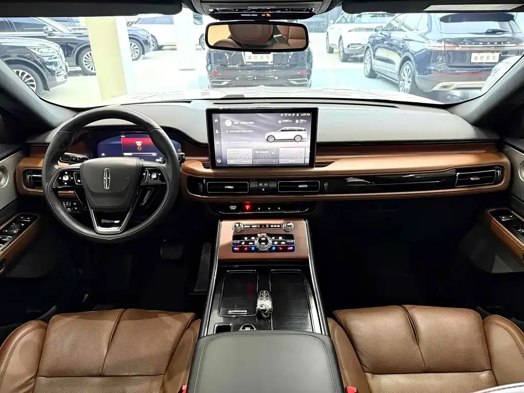 Lincoln Aviator 2021 из CN, фото 6