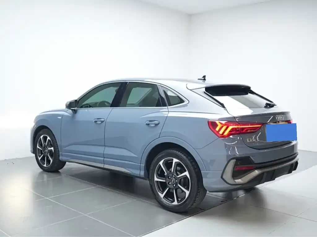 Audi Q3 Sportback — фото 4