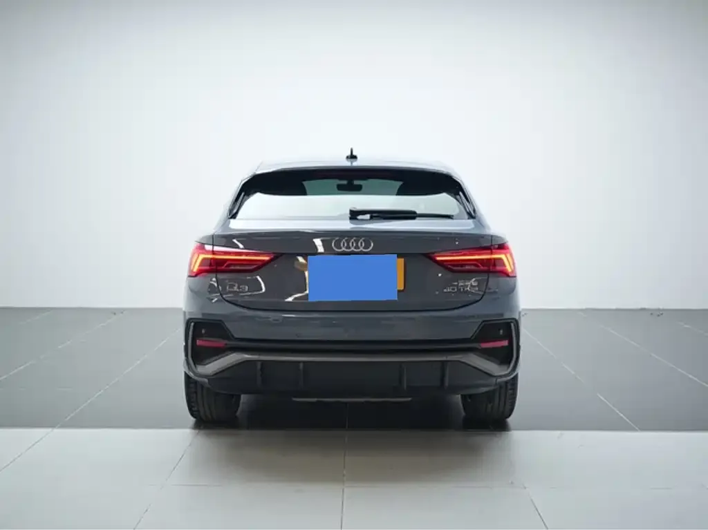 Audi Q3 Sportback — фото 5