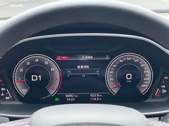 Audi Q3 Sportback — фото 8