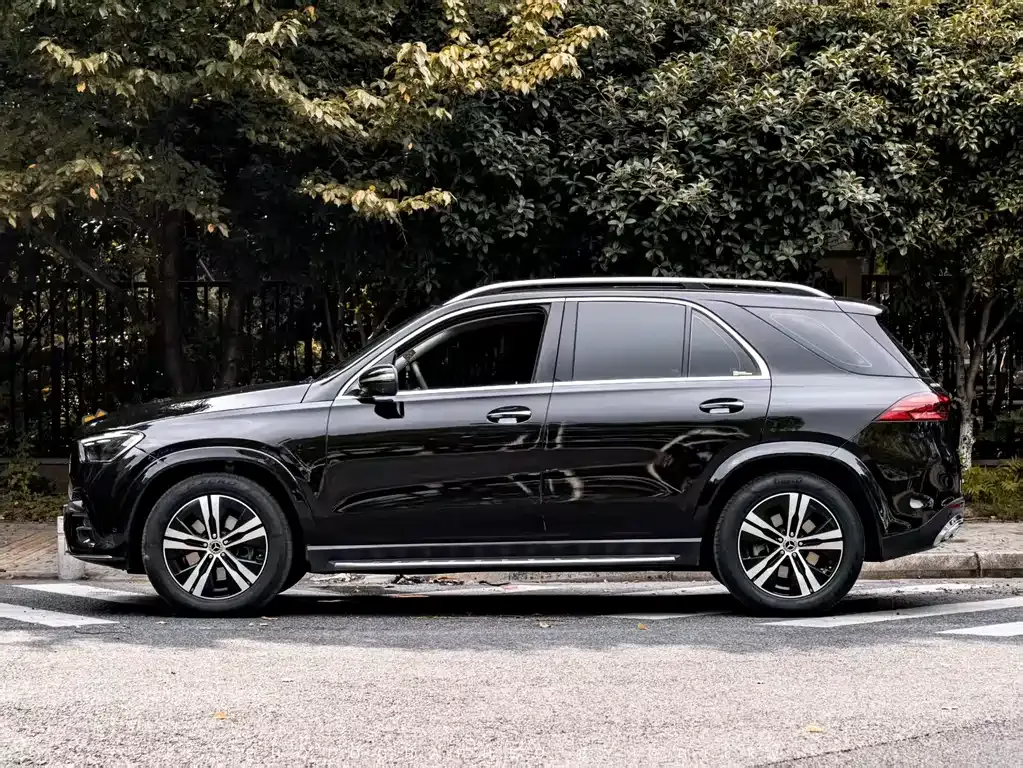 Mercedes-Benz GLE 2023 из CN, фото 2