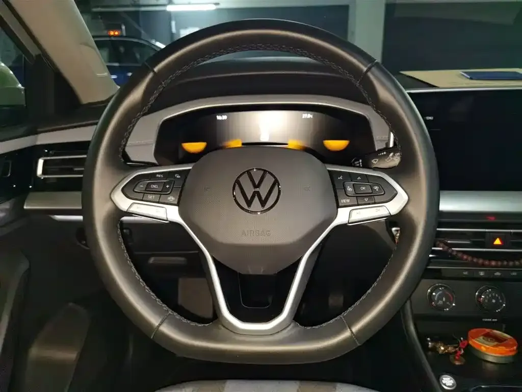 Volkswagen Lavida 2022 из CN, фото 3