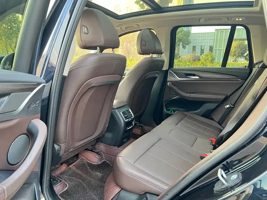 BMW X3 2022 из CN, фото 9