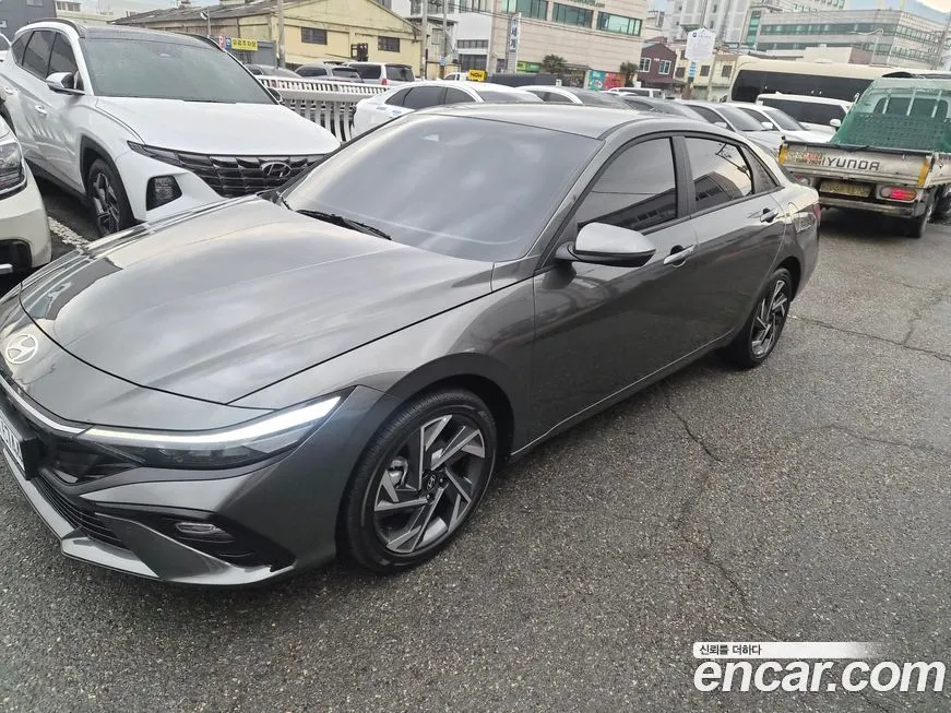 Hyundai AVANTE — фото 2