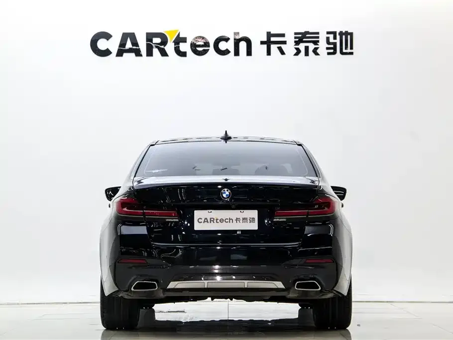 BMW 5 Series 2022 из CN, фото 5