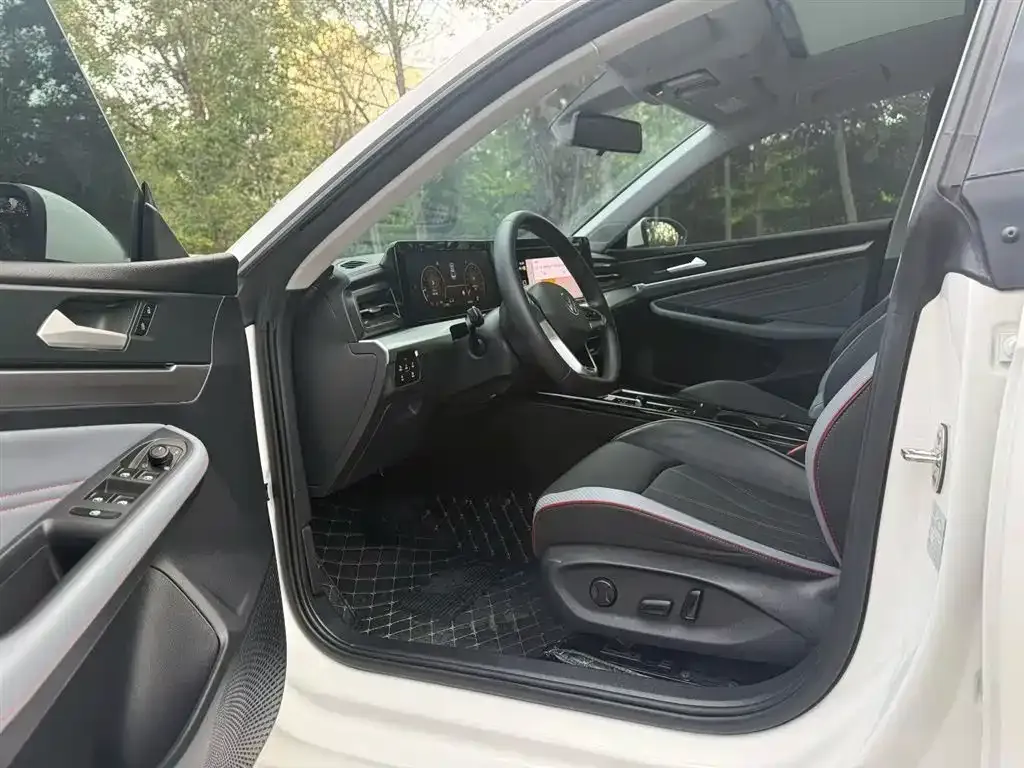 Volkswagen Lamando 2022 из CN, фото 9