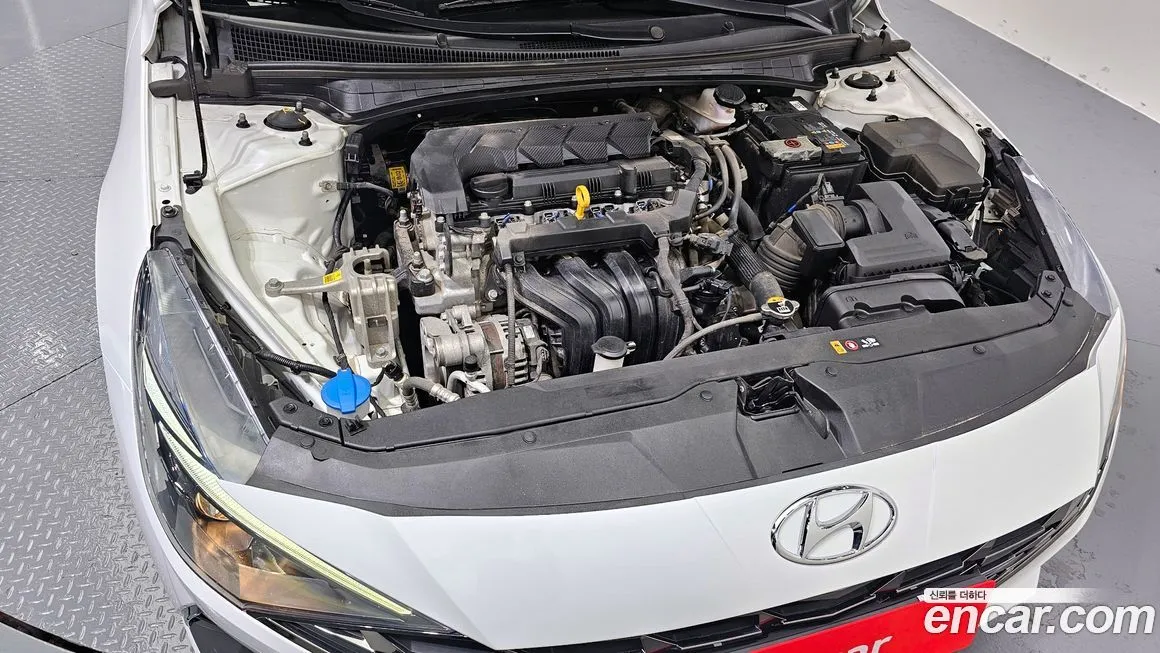 Hyundai AVANTE — фото 6