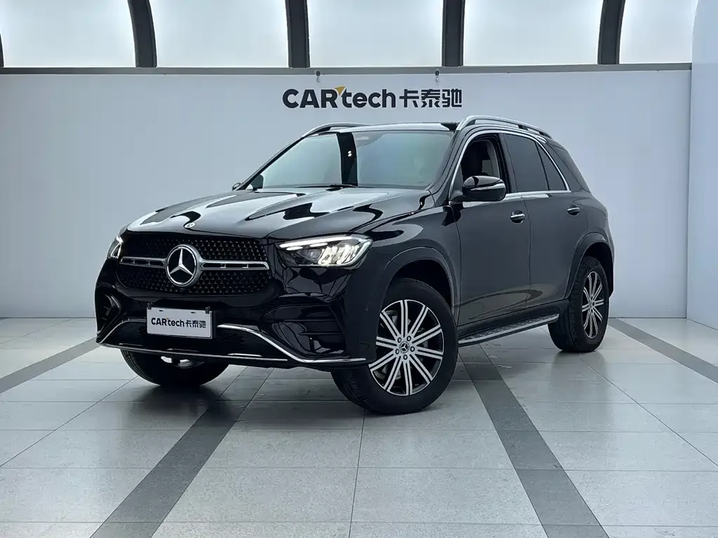 Mercedes-Benz GLE — фото 1