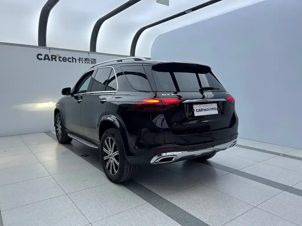 Mercedes-Benz GLE — фото 4