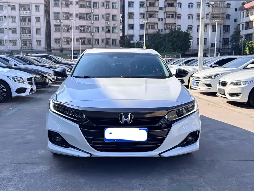 Honda Accord — фото 2
