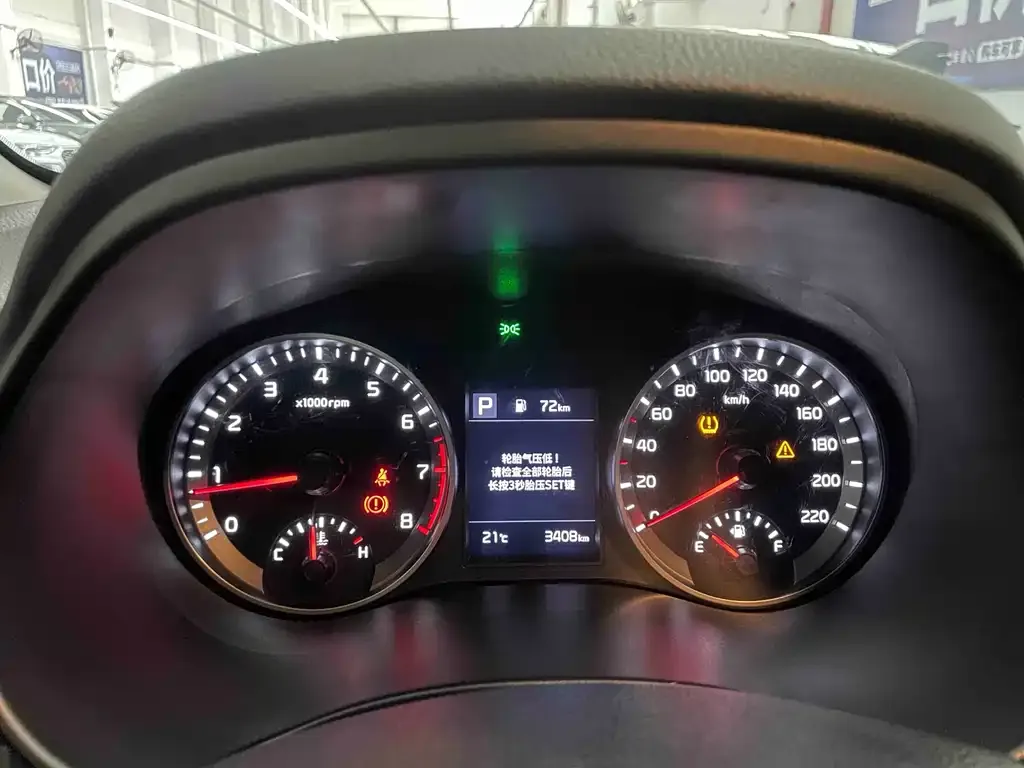 Kia KX1 2022 из CN, фото 7