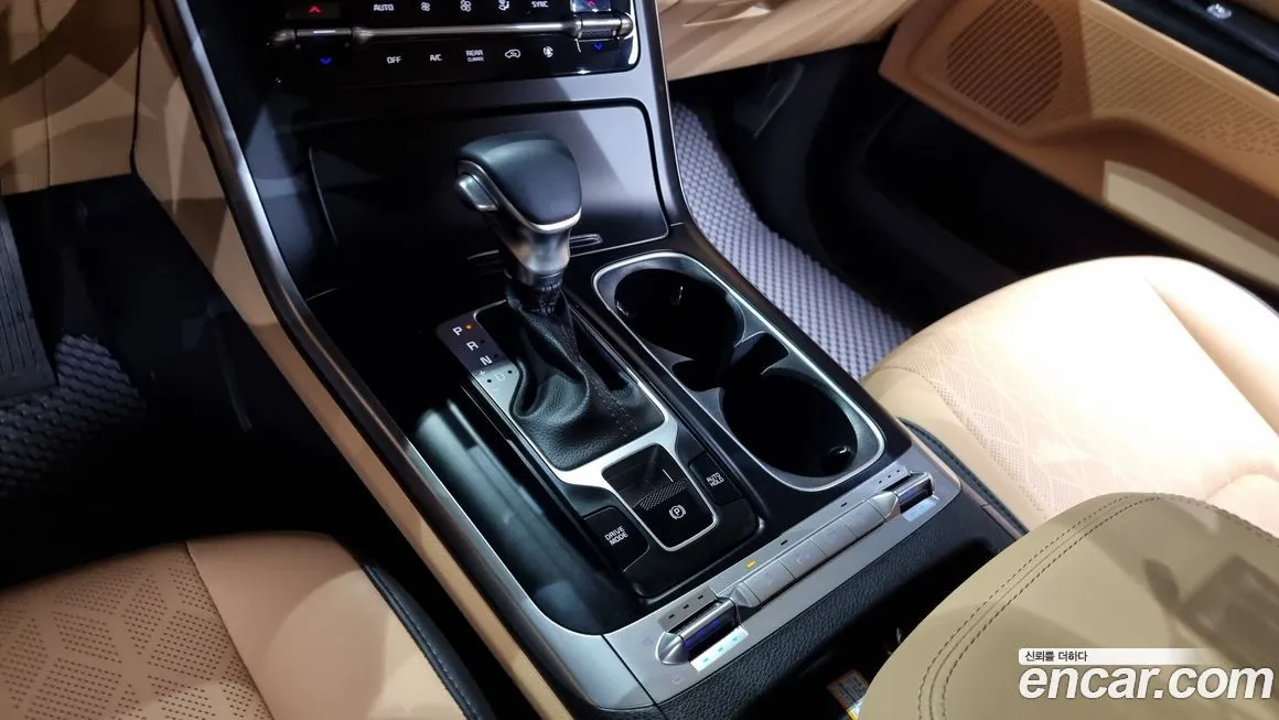 Kia Carnival 2023 из KR, фото 9