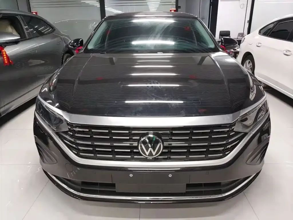 Volkswagen Passat — фото 4