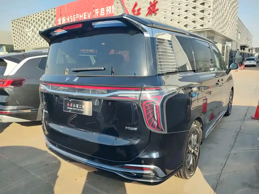 Hongqi HQ9 — фото 5